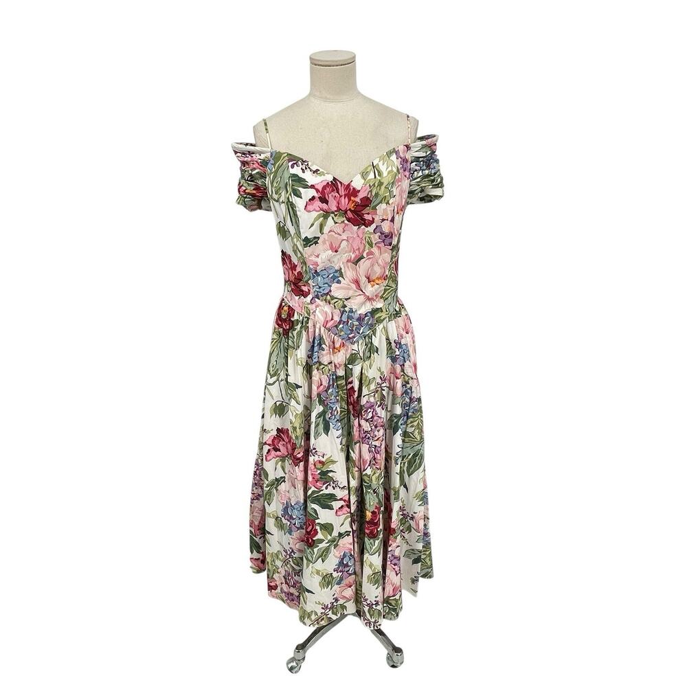 Vintage Moda Int’l Dress Cottagecore Floral Smocked Off Shoulder Size Medium
